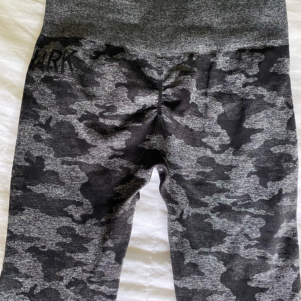 Gymshark High-Waisted Tights - Picture 6 of 6